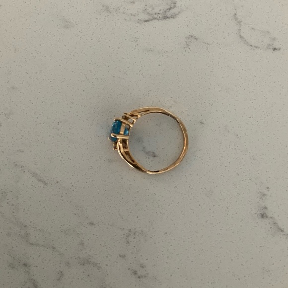 2.25 ct oval 💎 blue topaz w diamonds gold ring - Picture 12 of 15